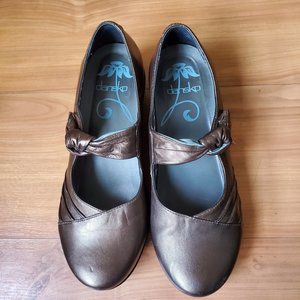 Dansko Mary Jane Shoes Size 40